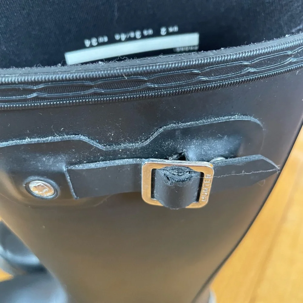 Hunter Original Kids Wellington Boots black Size 4 girls and 3 boys - Picture 2 of 9